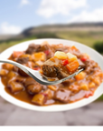 Wayfayrer Beef Goulash - Outdoor Camping Ready to Eat Meal Pouch