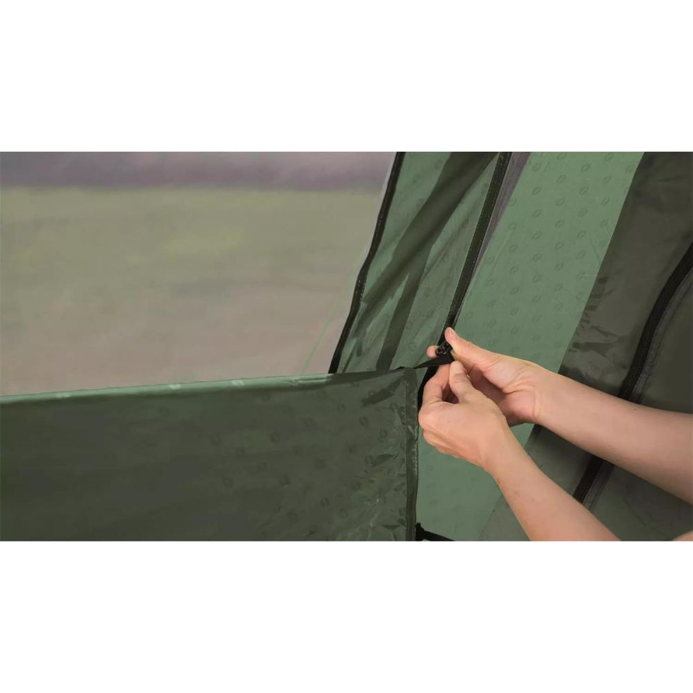 Outwell Oakwood 5 Tent - 5 Man Tent (2022) - Inside Hanger