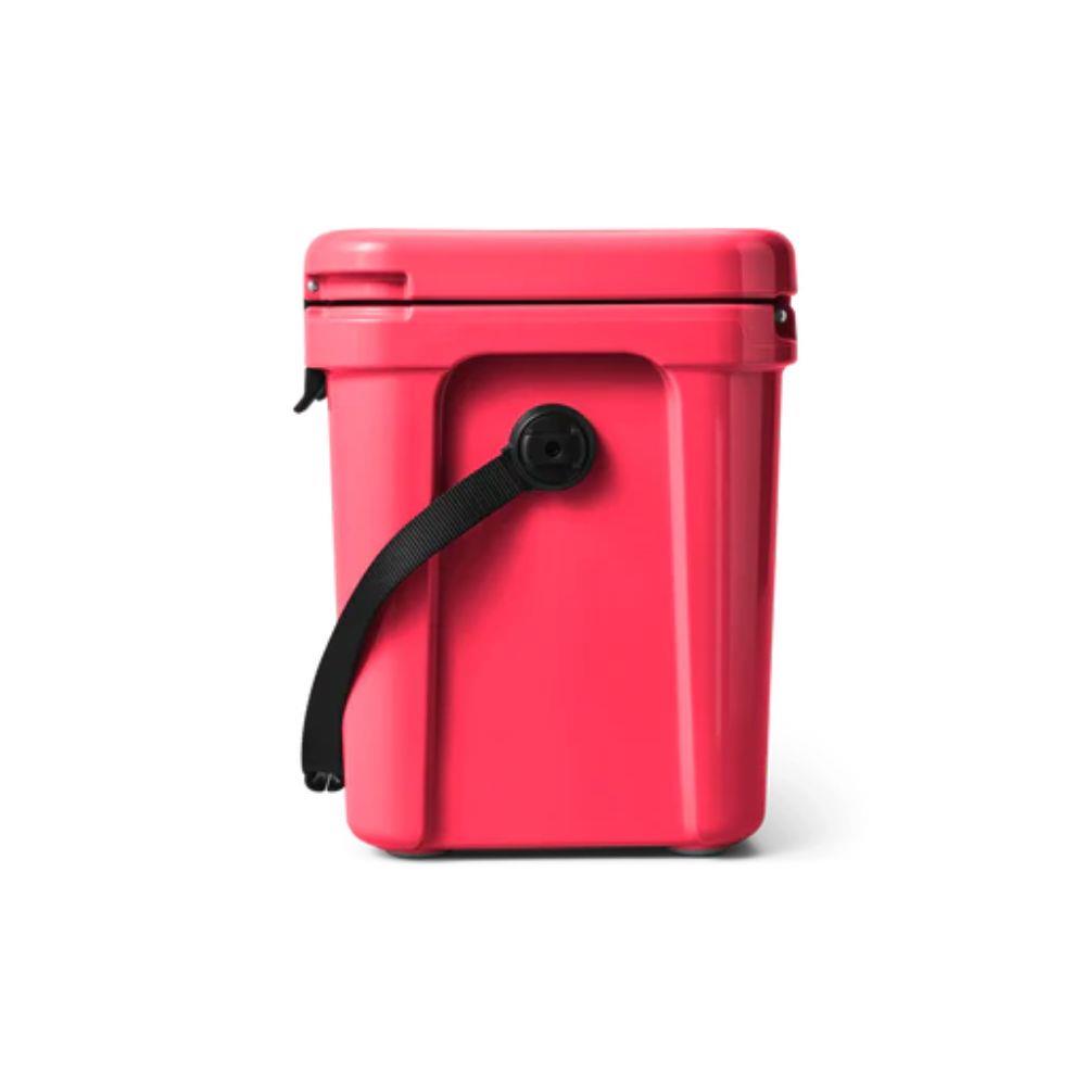 Yeti Roadie 24 Cool Box (Bimini Pink)