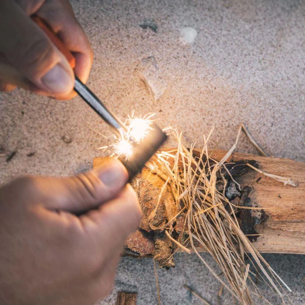 Lifesystems Ferrocerium Rod Fire Starter spark