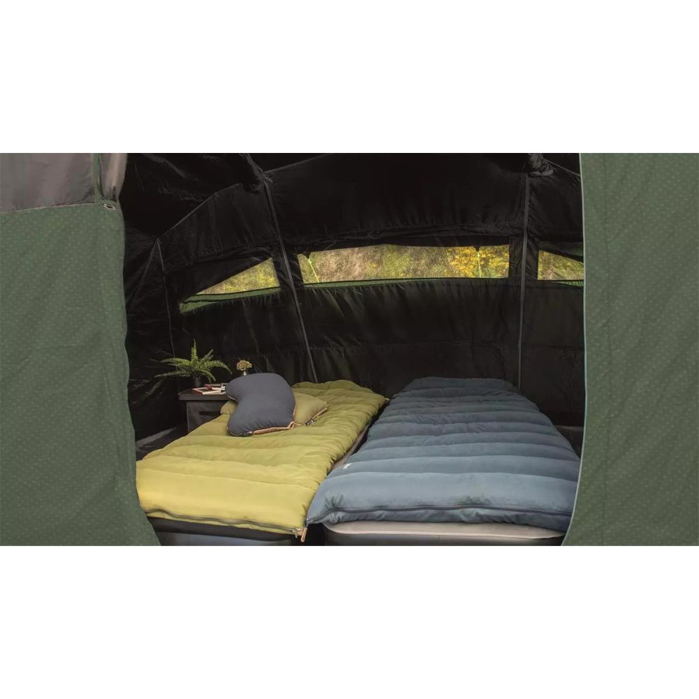 Outwell Oakwood 5 Tent - 5 Man Tent (2022) - Sleeping Area