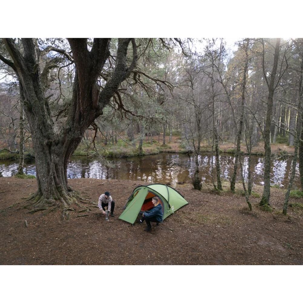 Vango Helvellyn 300 Trekking Tent - 3 Man Semi-Geodesic Tent (Pamir Green)