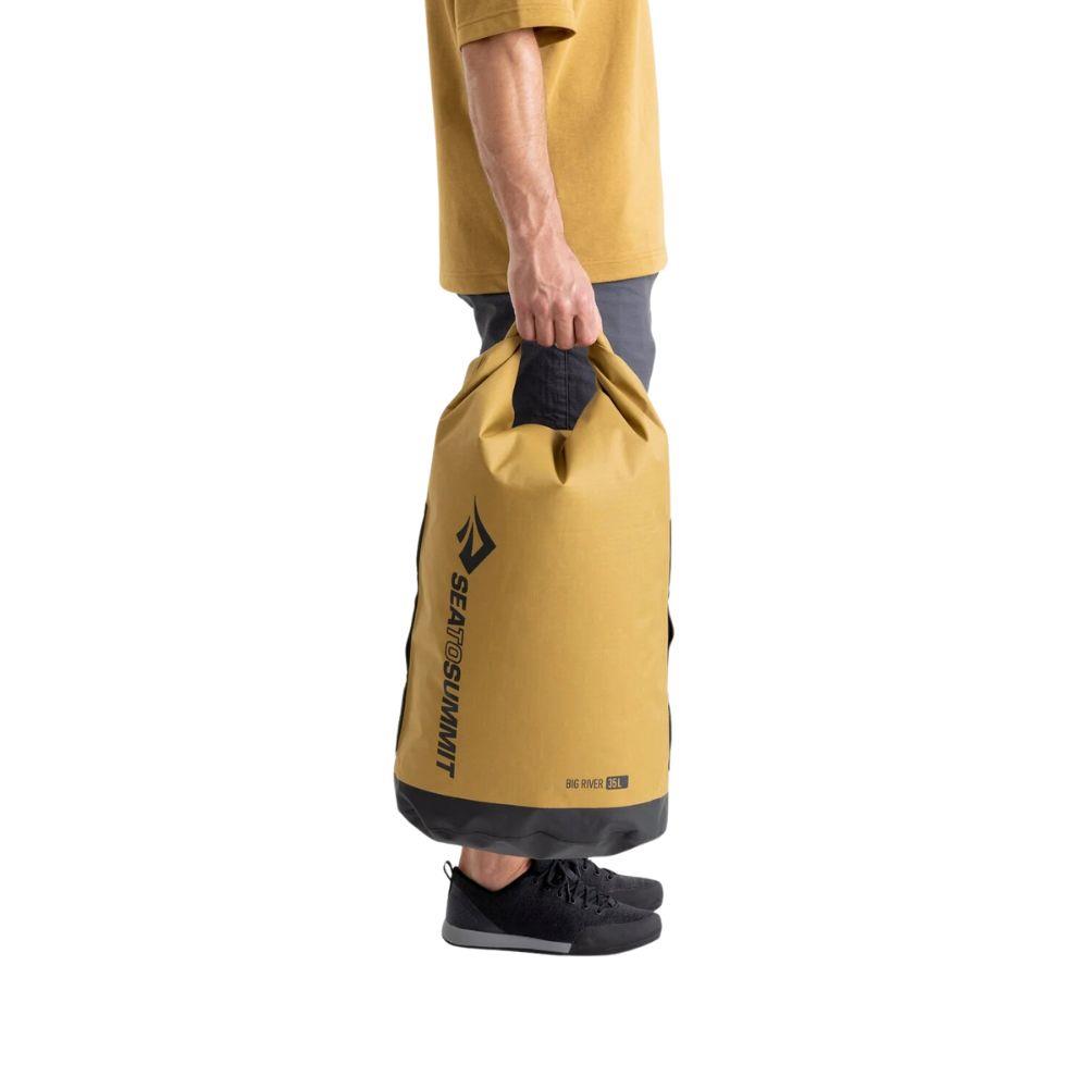 Sea to Summit Big River Dry Bag 65L (Dull Gold) hande