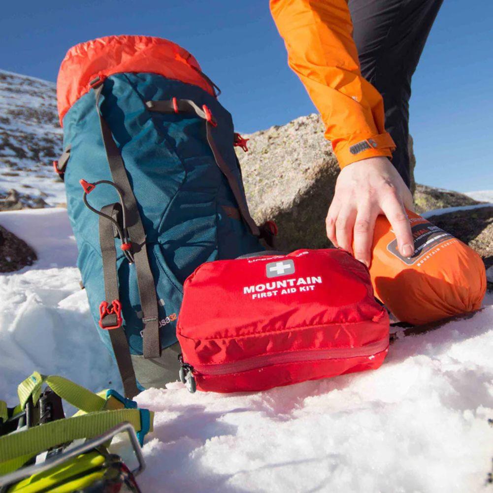 Lifesystems Mountain First Aid Kit snoo