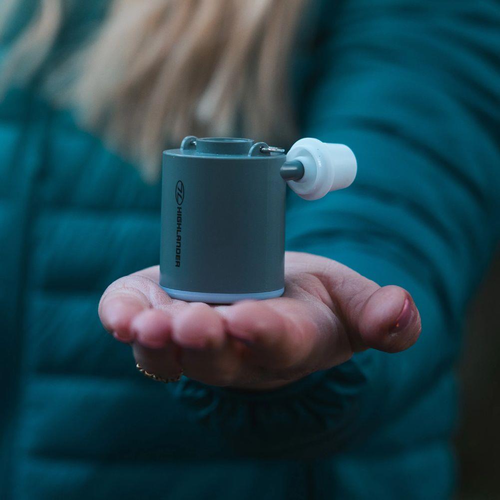 Highlander Wee Banshee Micro Lightweight Air Pump With Light