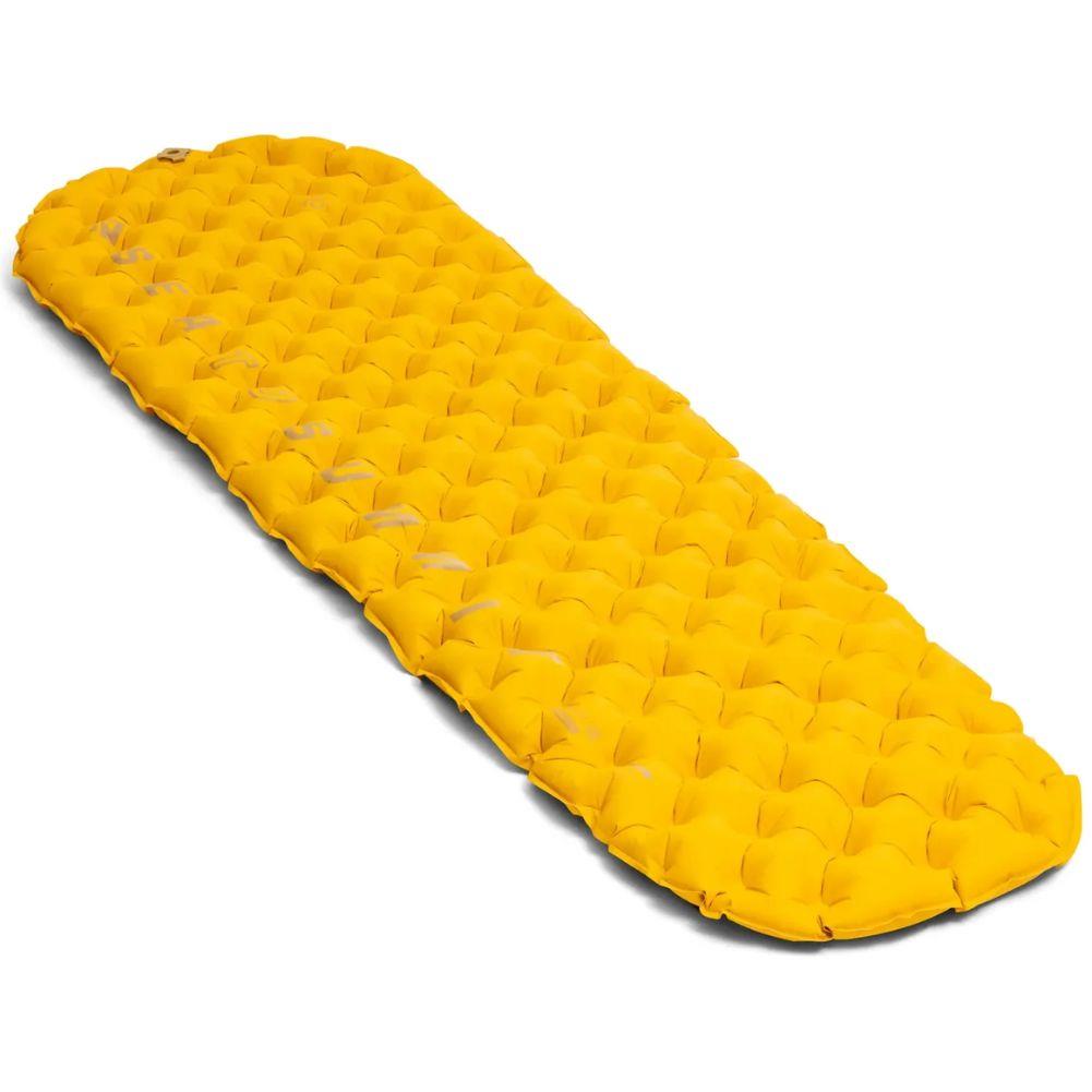 Sea To Summits Ultralight XR Insulated Air Sleeping Mat - Regular (Arrowwood) angle