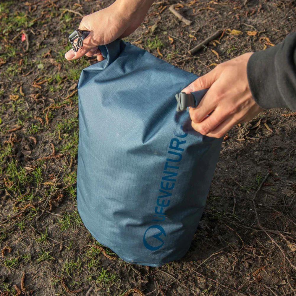 Lifeventure Storm Dry Bags - 25L (Blue) fold
