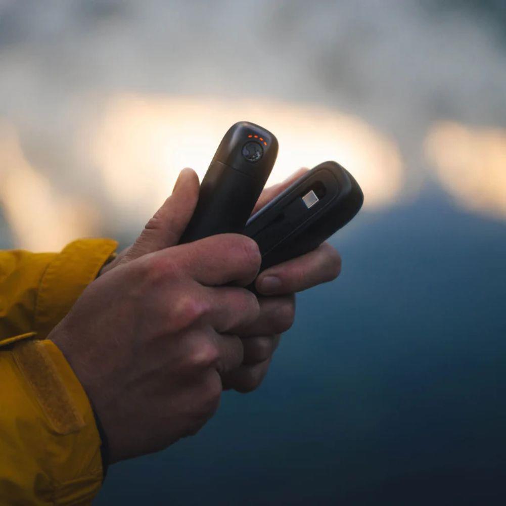 Lifesystems Dual-Magnetic Rechargeable Hand Warmers