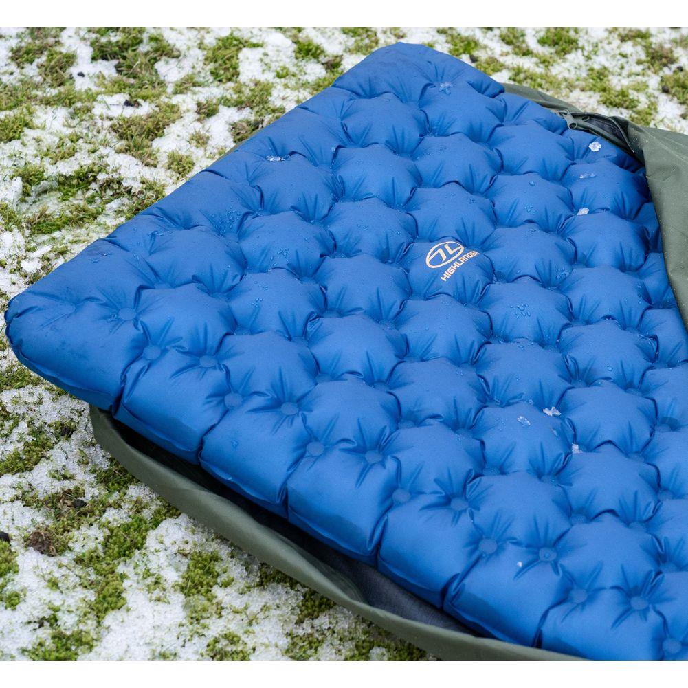 Highlander Nap-Pak Arctic R11 Inflatable Sleeping Mat (Deep Blue) angle snow